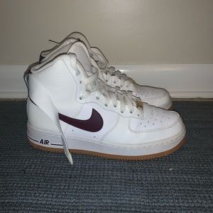 Wmns Air Force 1 High 'White Night Maroon
